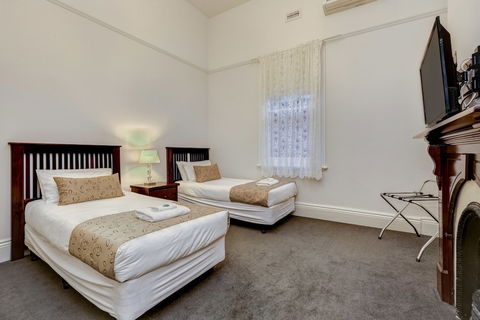 Seymours On Lydiard - Accommodation in Bendigo 1