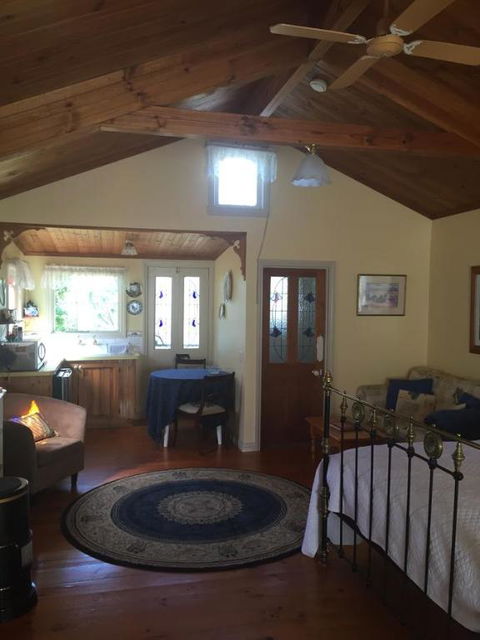 Braeside Garden Cottages - Accommodation in Bendigo 2
