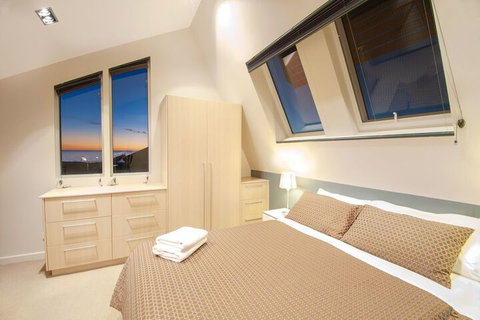 Semaphore Blue Apartments - Accommodation in Bendigo 7