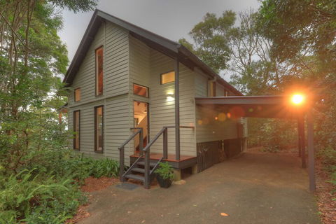 Montville Misty View Cottages - Accommodation in Bendigo 4