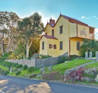 Two Story Bed  Breakfast - Accommodation in Bendigo