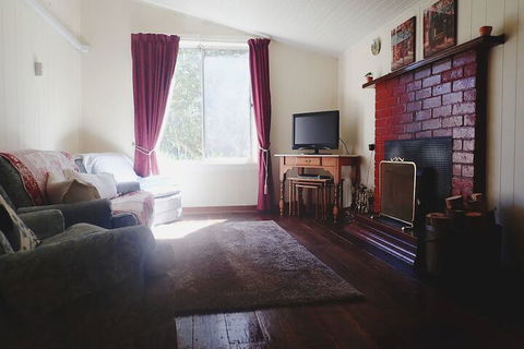 Glenbrook House And Cottage - Accommodation in Bendigo 7