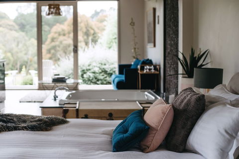 Polperro Villas - Accommodation in Bendigo 5