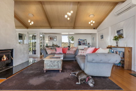 Clifftop Boutique Accommodation - Accommodation in Bendigo 6
