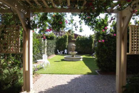 Reid's Place - Accommodation in Bendigo 4