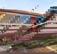 Yarra Glen Racecourse Apartments - Accommodation in Bendigo