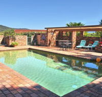 Langbrook Estate Cottages - Accommodation in Bendigo
