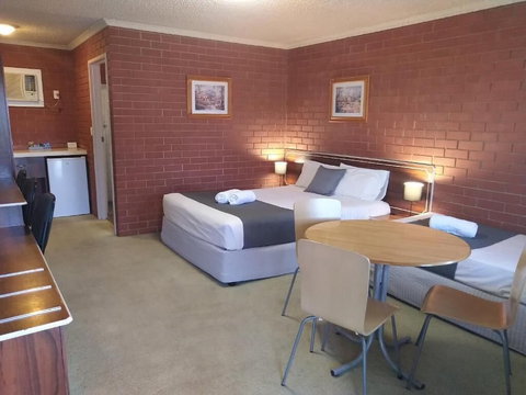 Junction Motel Wagga - Accommodation in Bendigo 4