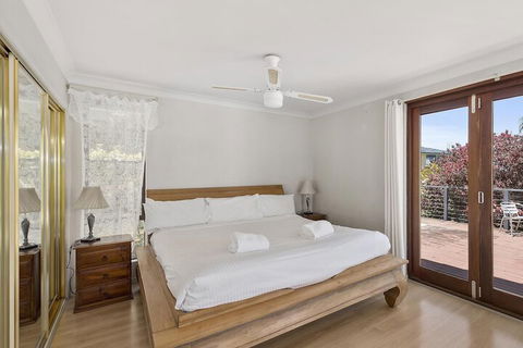 McAuleys Beach House - Accommodation in Bendigo 1