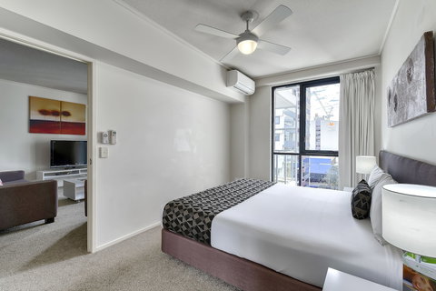 Flynn Brisbane - Accommodation in Bendigo 6