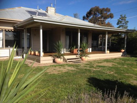 Ploughmans On Ivy - Accommodation in Bendigo 0