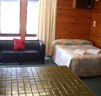 Aaroona Holiday Resort - Accommodation in Bendigo