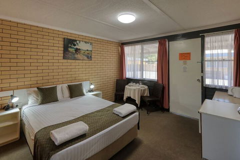 Binalong Motel - Accommodation in Bendigo 6