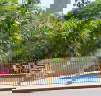 Emerald Gardens Motel  Apartments