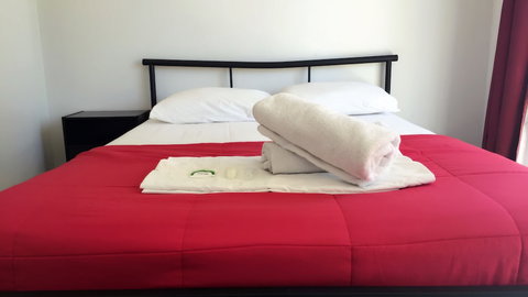 Gold Coast Backpackers - Hostel - Accommodation in Bendigo 1