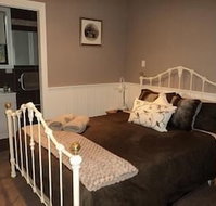 Forest Lodge Chalets - Accommodation in Bendigo