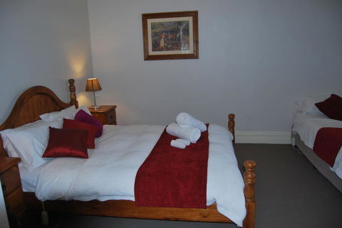Jacaranda Cottage - Accommodation in Bendigo 4