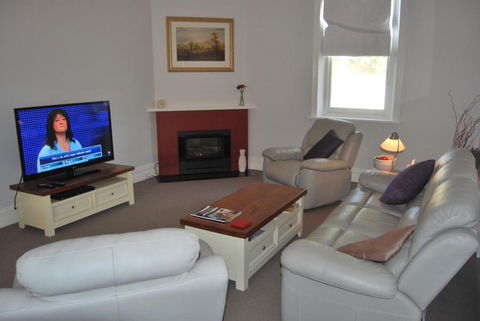Jacaranda Cottage - Accommodation in Bendigo 1