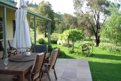 Halls On Falls Homestead - Accommodation in Bendigo 7
