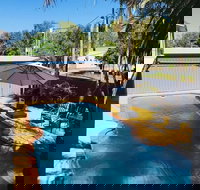 Emerald Highlands Motel