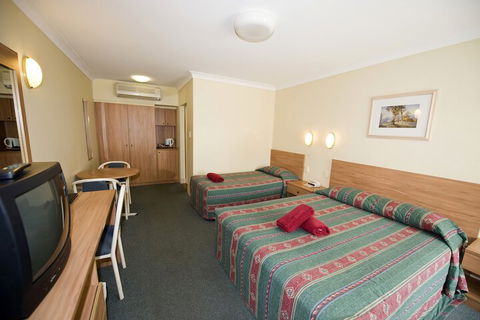 Colonial Court Motor Inn - Accommodation in Bendigo 6