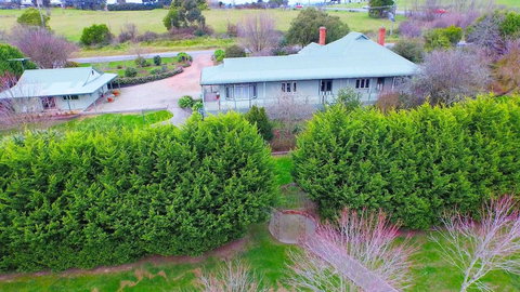 Wild Cattle Creek Estate - Accommodation in Bendigo 6