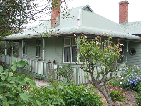 Wild Cattle Creek Estate - Accommodation in Bendigo 0