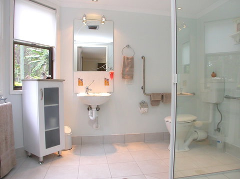 Poppies Bed & Breakfast - Accommodation in Bendigo 7