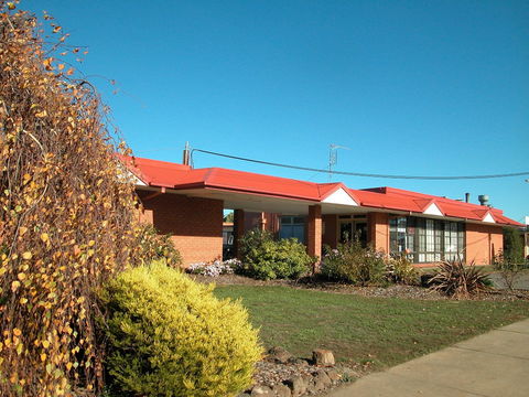 Ambassador Motor Inn Ballarat - Accommodation in Bendigo 1