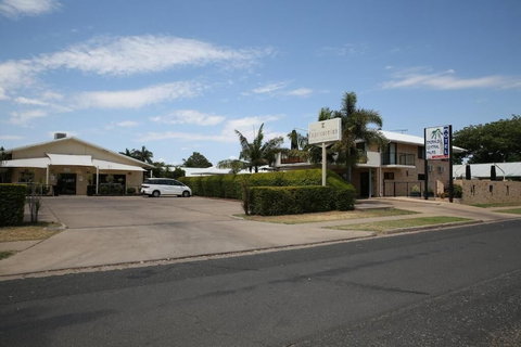 Emerald Central Palms Motel - Accommodation in Bendigo 1