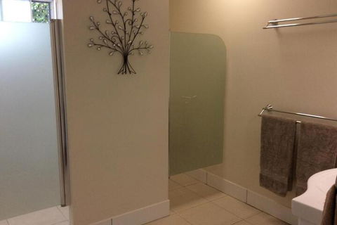 Tinaroo Sunset Retreat - Accommodation in Bendigo 6