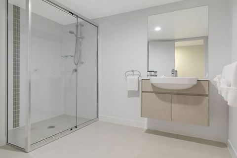 Oaks Mackay Carlyle Suites - Accommodation in Bendigo 1