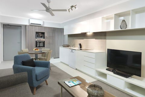 Oaks Mackay Carlyle Suites - Accommodation in Bendigo 2