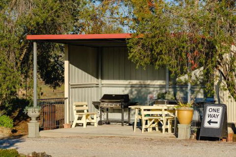 Lydoun Motel - Accommodation in Bendigo 2