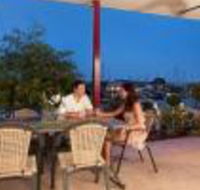 La Marina Waterfront Villa - Accommodation in Bendigo
