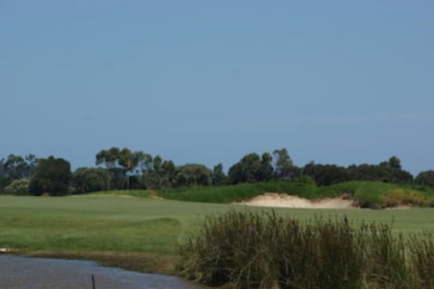 Aussie Golf Ranch - Accommodation in Bendigo 3