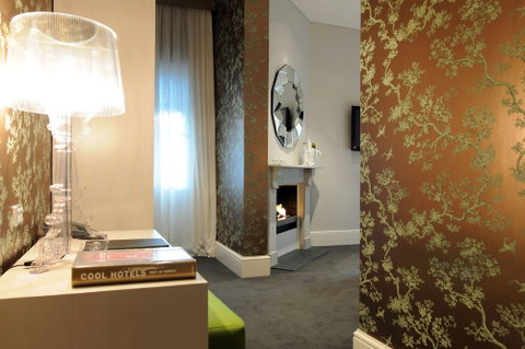 5 Rooms At The Stirling Hotel - Accommodation in Bendigo 2