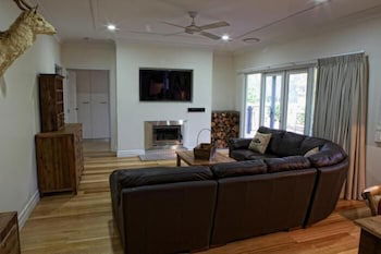 G.g's By The River - Accommodation in Bendigo 6