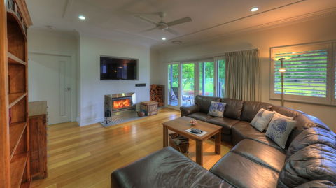 G.g's By The River - Accommodation in Bendigo 3