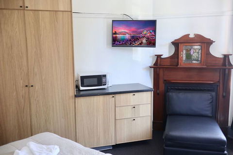 Dunkirk Hotel - Accommodation in Bendigo 5