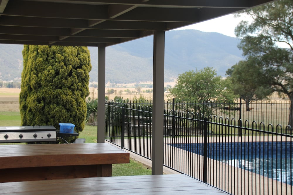 Nariel Valley ACT Accommodation in Bendigo