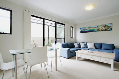 Bondi Beach Garden Apartment - Accommodation in Bendigo 1