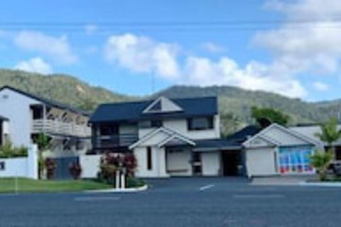 Cannonvale Reef Gateway Hotel - Accommodation in Bendigo 0