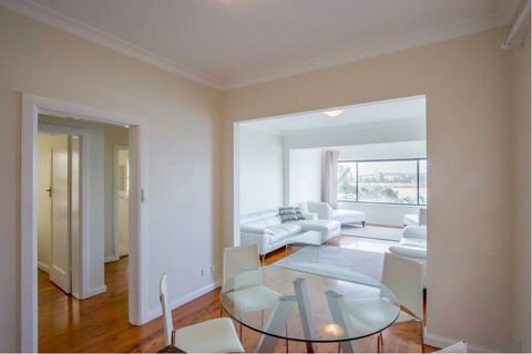 Ultimate Bondi Escape 2 - Accommodation in Bendigo 4
