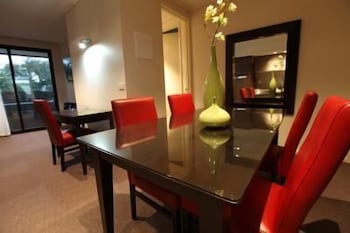 May Park Executive Apartments - Accommodation in Bendigo 6