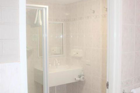 Canowindra Riverview Motel - Accommodation in Bendigo 7