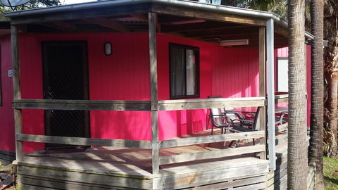 Smugglers Cove Holiday Village - Accommodation in Bendigo 0