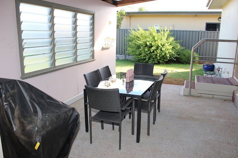 Indulge Homes - 77 Olive - Accommodation in Bendigo 5