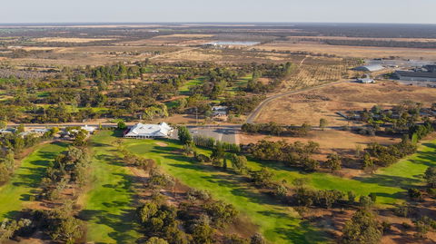 Big River Golf And Country Club - Accommodation in Bendigo 2