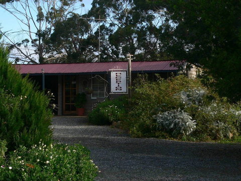 Redcliffe House - Accommodation in Bendigo 0